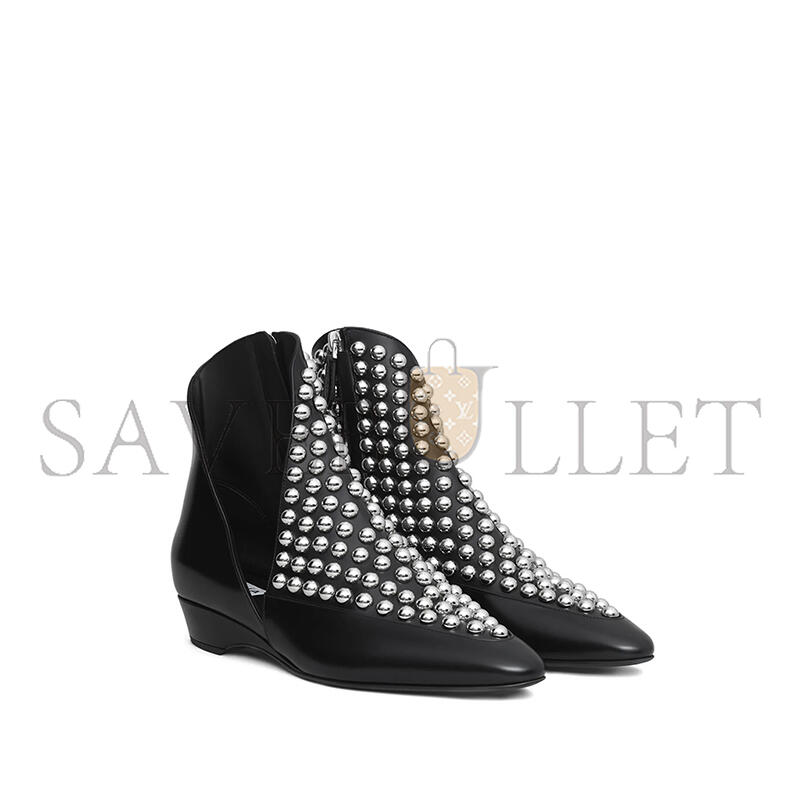 ALAÏA 30MM SIDE-ZIP STUDDED BOOTS 